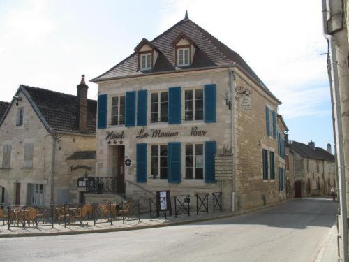 Le Marius Hotel Les Riceys Exterior foto