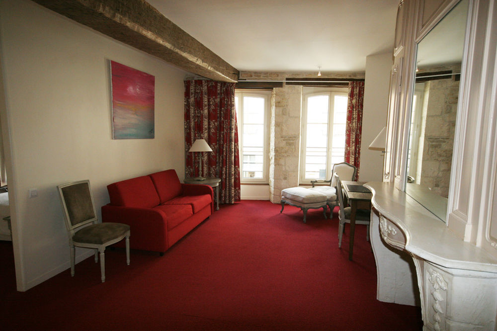 Le Marius Hotel Les Riceys Exterior foto